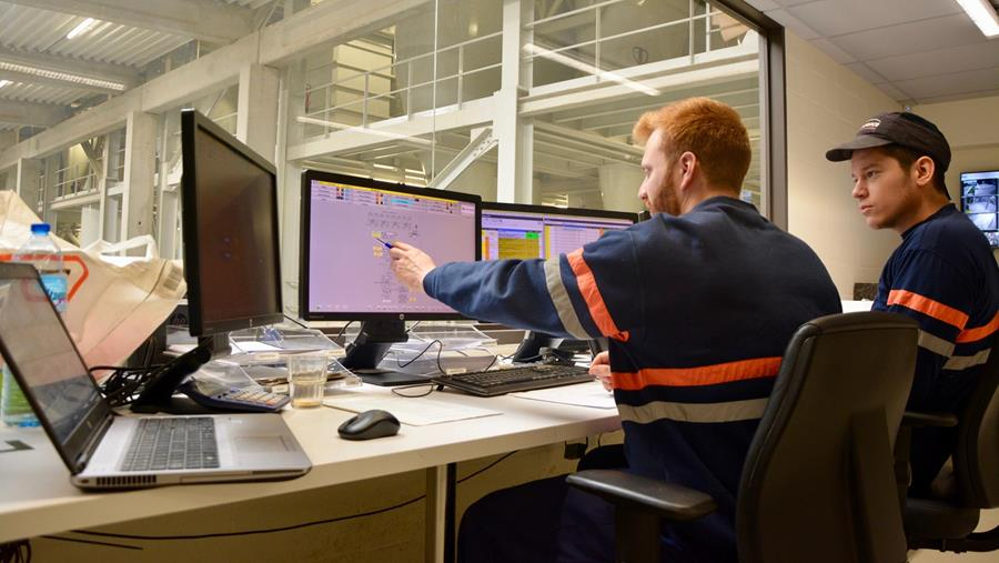Van simulatie tot GenAI: robuuste AI zonder labelkost in de voedingsindustrie