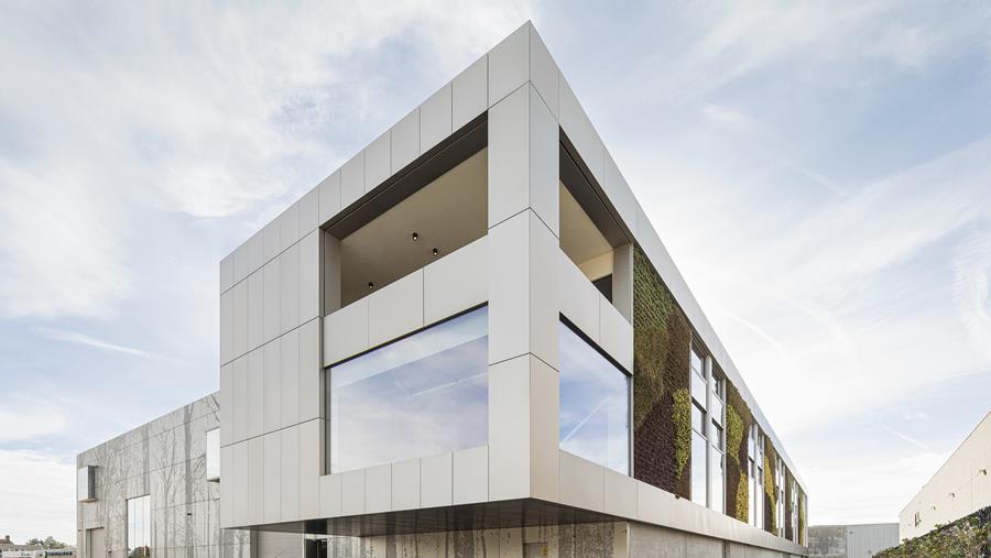 Aluminium gevel als duurzaam uithangbord