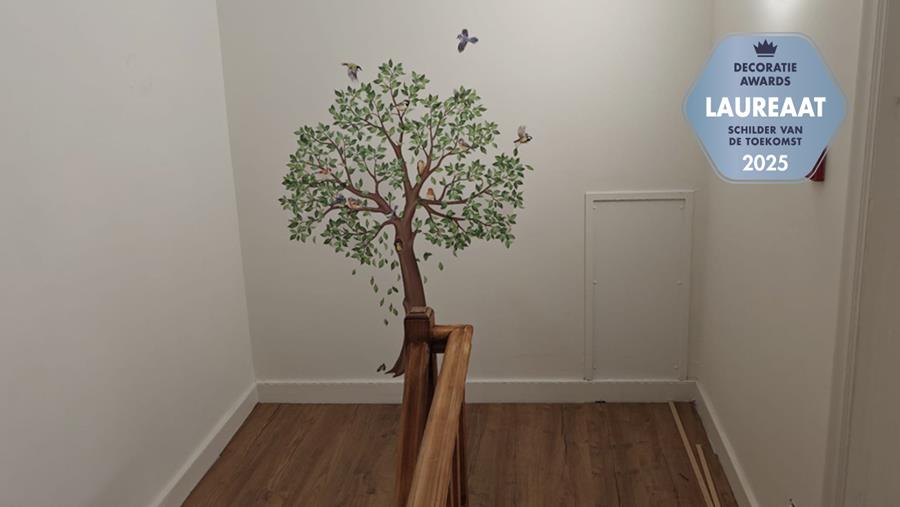 Kleur en symboliek geven jongerenruimte warmte