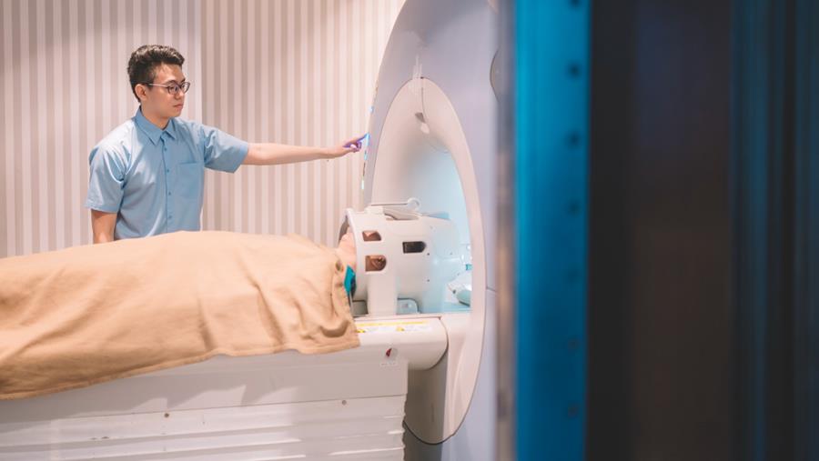 Vlaanderen stelt programmatienorm voor 15 extra MRI-toestellen op