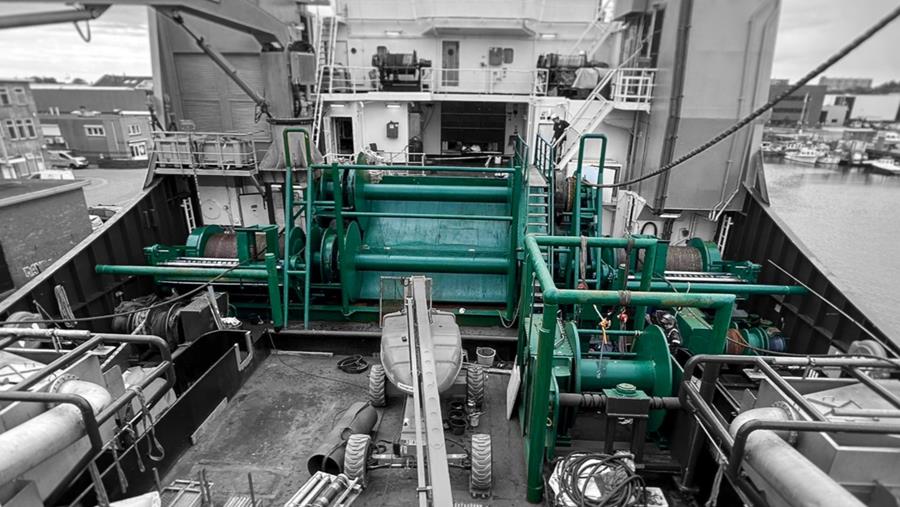 Gearcraft révise un lourd treuil de chalut en quatre mois