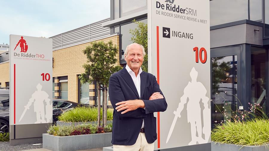 50 ans d'excellence dans le domaine des machines de précision